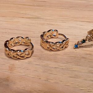 Elegant Gold Braided Women's Rings